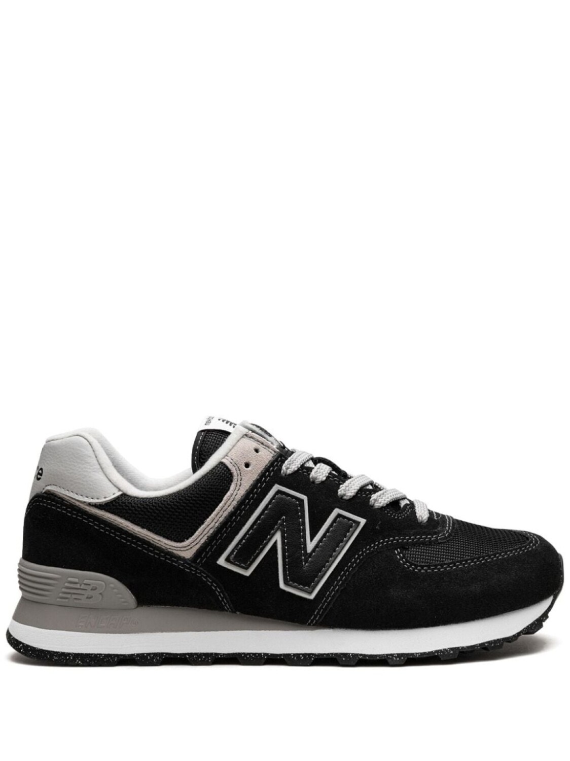 New Balance кроссовки 574 Black White (2022), черный
New Balance кроссовки 574 Black White (2022), черный