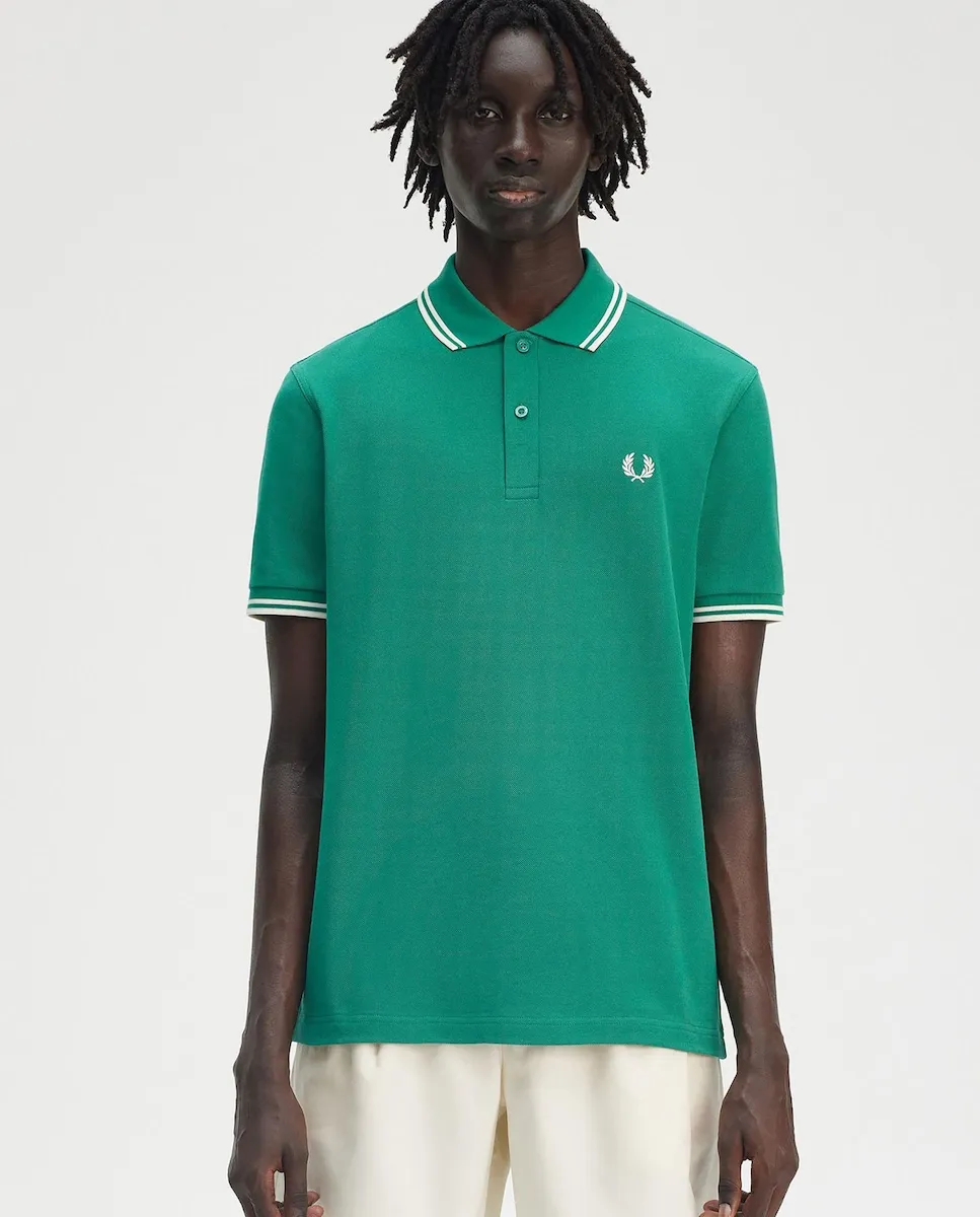 Мужская поло с коротким рукавом и контрастной отделкой Fred Perry, зеленый
Мужская поло с коротким рукавом и контрастной отделкой Fred Perry, зеленый