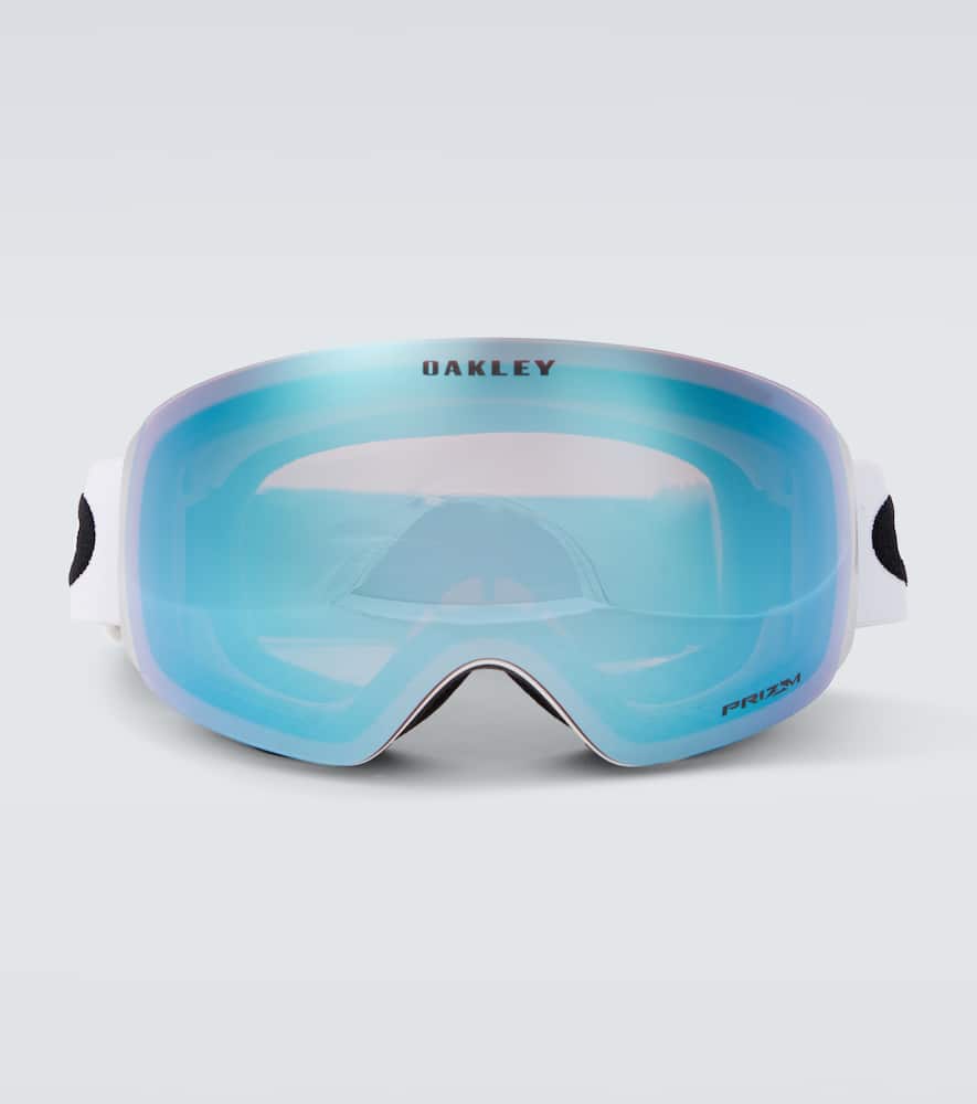 Лыжные очки Flight Deck M Oakley, Matte White/Snow Sapphire Iridium
Лыжные очки Flight Deck M Oakley, Matte White/Snow Sapphire Iridium