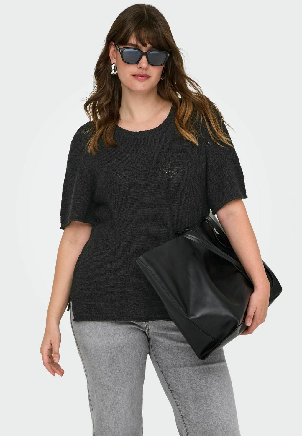 Базовая футболка SUNNY ONLY Carmakoma, черный
Базовая футболка SUNNY ONLY Carmakoma, черный