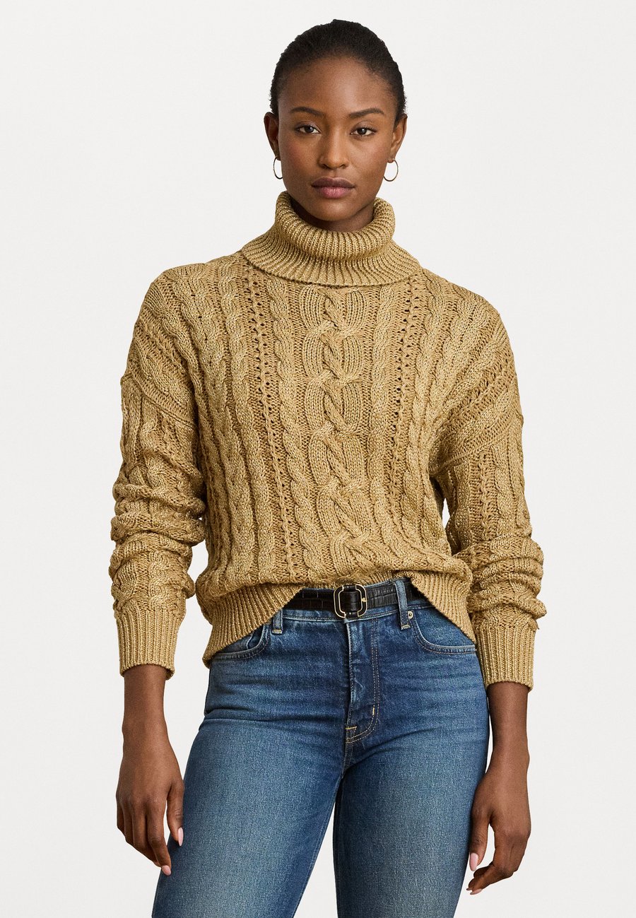 Джемпер Lauren Ralph Lauren METALLIC CABLE-KNIT TURTLENECK SWEATER, Relic Gold Metallic/Gold-Coloured
Джемпер Lauren Ralph Lauren METALLIC CABLE-KNIT TURTLENECK SWEATER, Relic Gold Metallic/Gold-Coloured