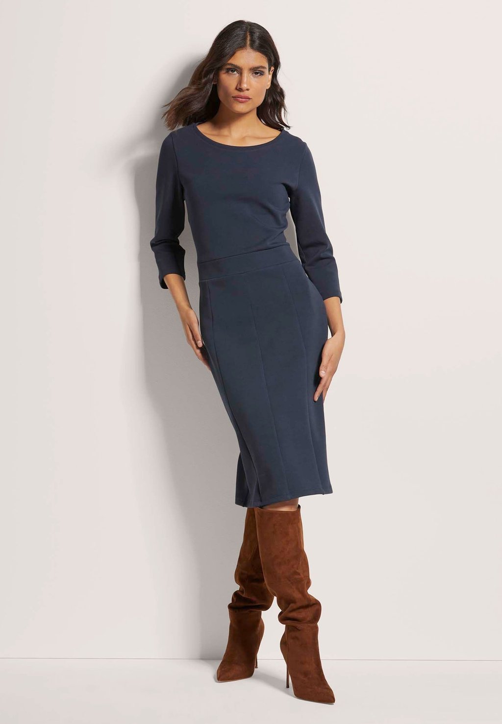 Платье-трансформер MIT 3/4-ÄRMELN MADELEINE, синий
Платье-трансформер MIT 3/4-ÄRMELN MADELEINE, синий