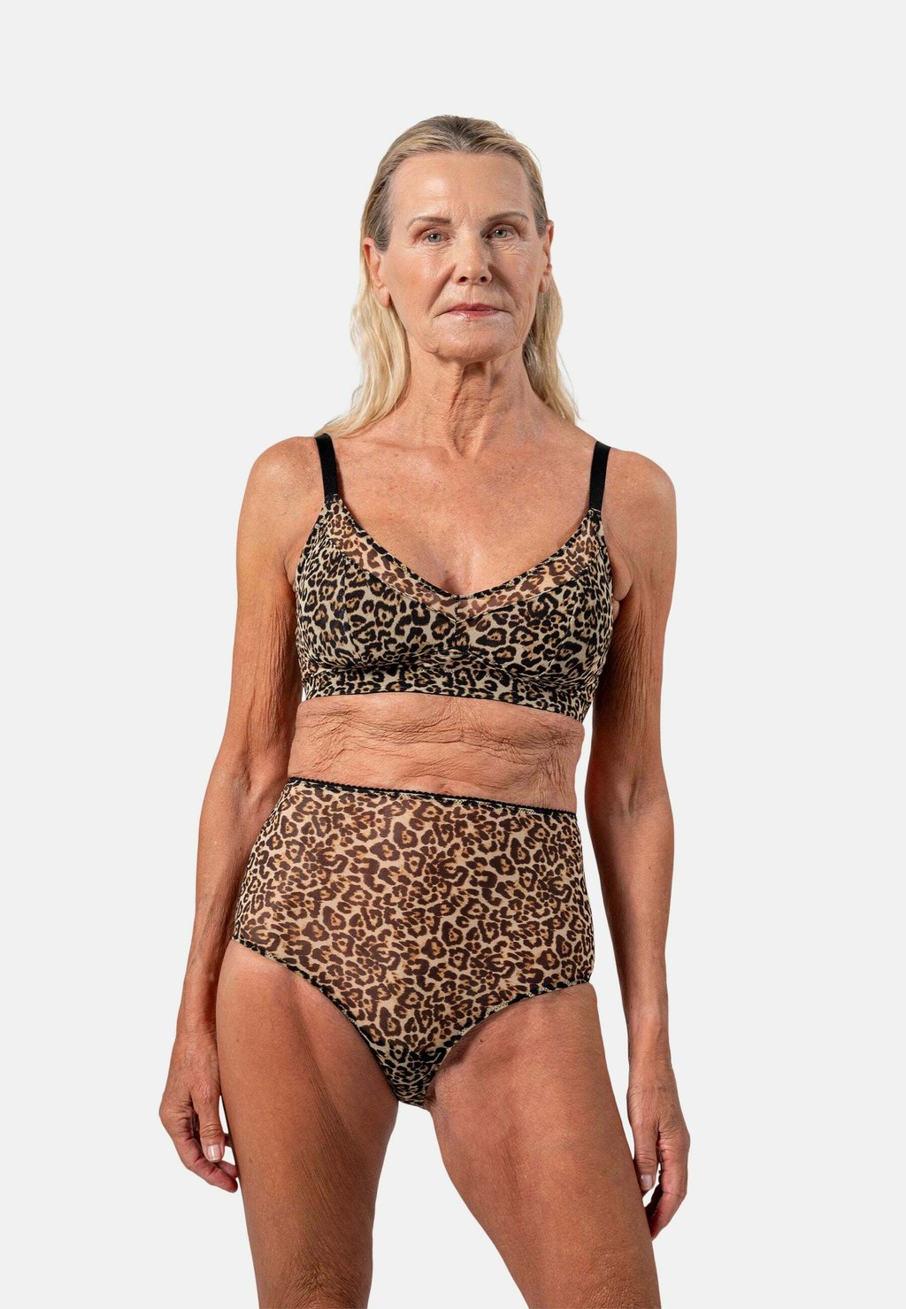 Треугольный бюстгальтер Understatement, коричневый
Треугольный бюстгальтер Understatement, коричневый