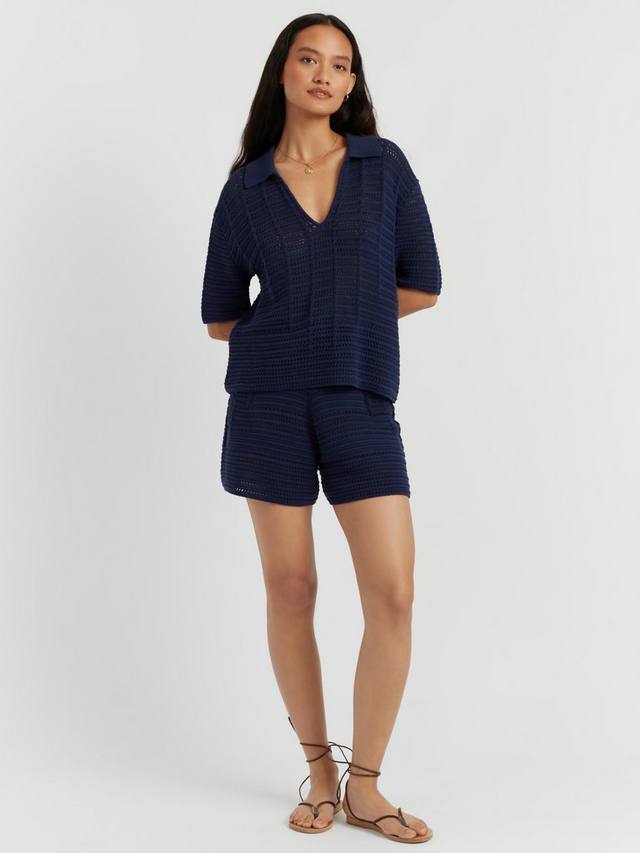 Хлопковые шорты крючком Chinti & Parker, Navy
Хлопковые шорты крючком Chinti & Parker, Navy