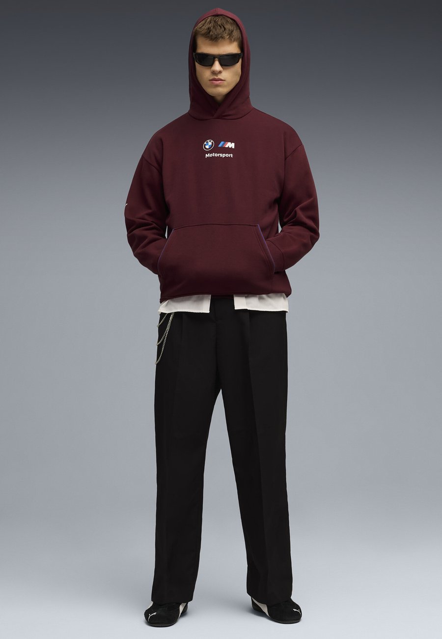 Толстовка Puma BMW MMS ESS, Ruby Shimmer/Red
Толстовка Puma BMW MMS ESS, Ruby Shimmer/Red