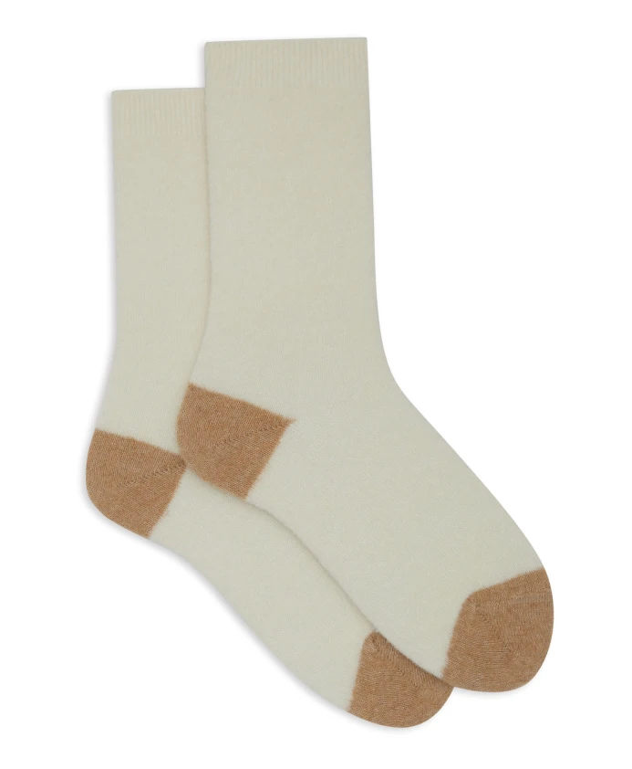 Короткие однотонные женские носки-букле с контрастными деталями Gallo, мультиколор
Короткие однотонные женские носки-букле с контрастными деталями Gallo, мультиколор