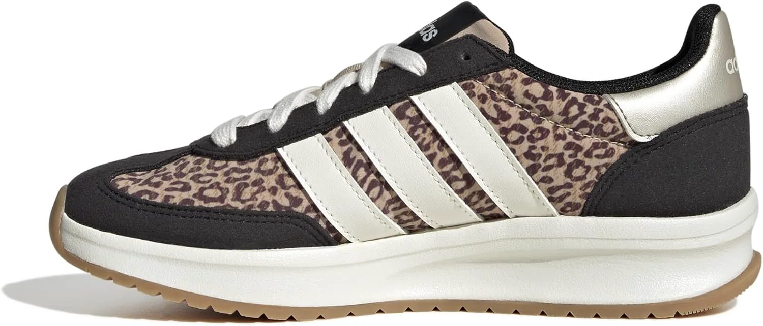 Adidas детские кроссовки Unisex Run 70s 2.0, бежевый/белый/черный
Adidas детские кроссовки Unisex Run 70s 2.0, бежевый/белый/черный