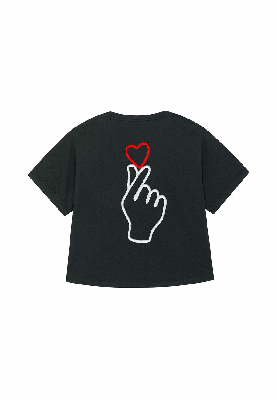 Футболка Mira Paris SARANGHAEBACK BACK PRINT , Black, Черный, Футболка Mira Paris SARANGHAEBACK BACK PRINT , Black
Футболка Mira Paris SARANGHAEBACK BACK PRINT , Black, Черный, Футболка Mira Paris SARANGHAEBACK BACK PRINT , Black