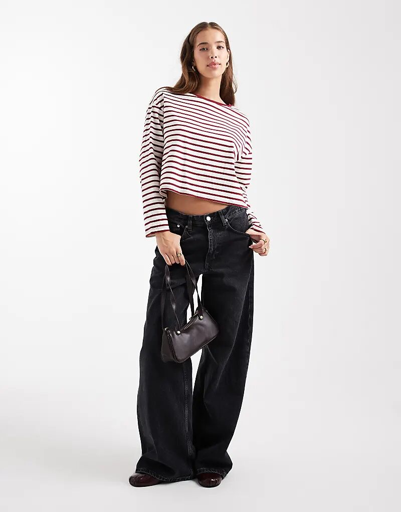 Топ Mango Teen с круглым вырезом в красную полоску
Топ Mango Teen с круглым вырезом в красную полоску