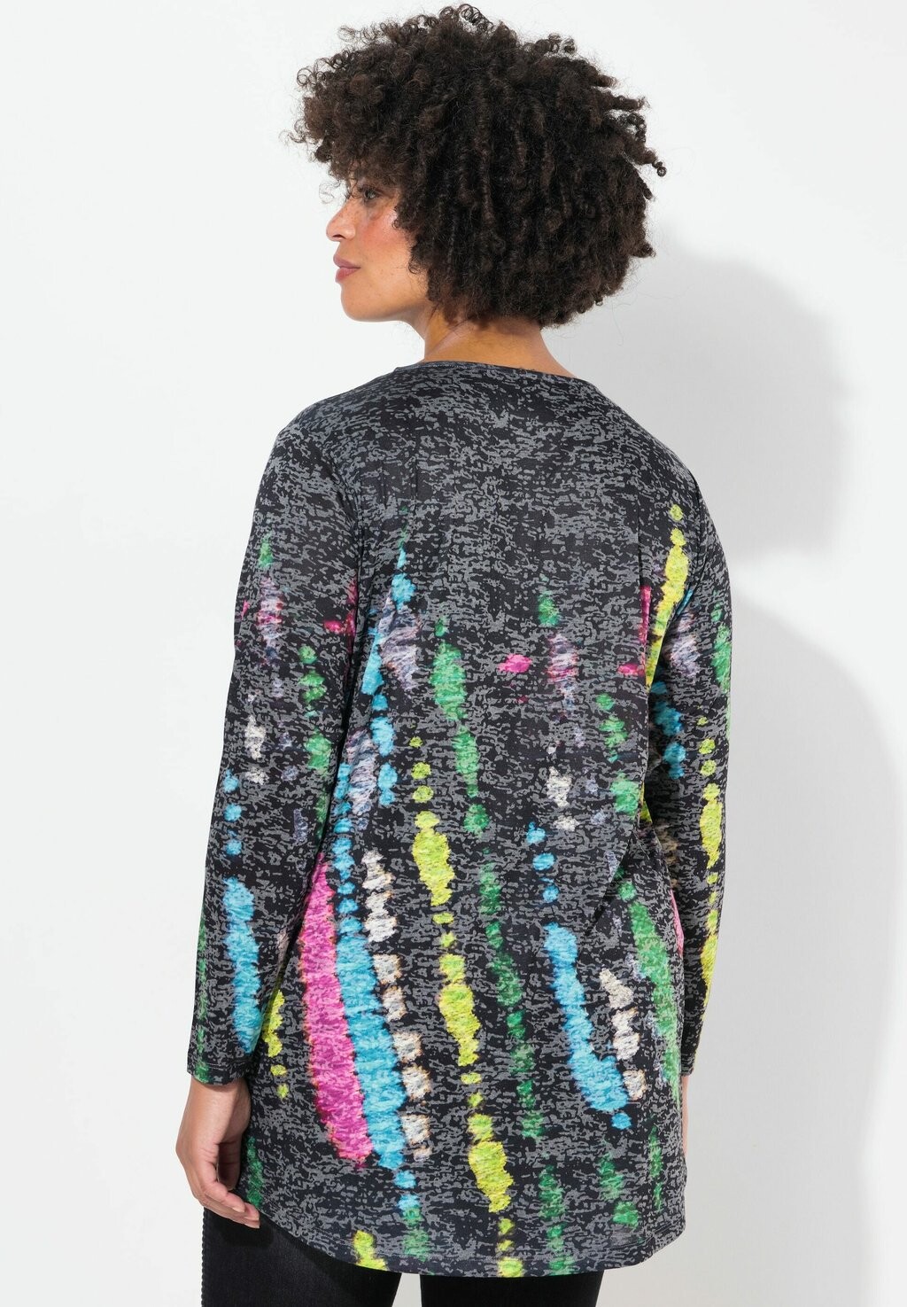 Топ с длинными рукавами A-LINE BATIK STRIPES Angel of Style, черный
Топ с длинными рукавами A-LINE BATIK STRIPES Angel of Style, черный