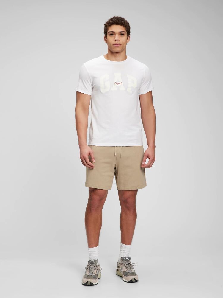 Футболка с логотипом Gap, белый
Футболка с логотипом Gap, белый