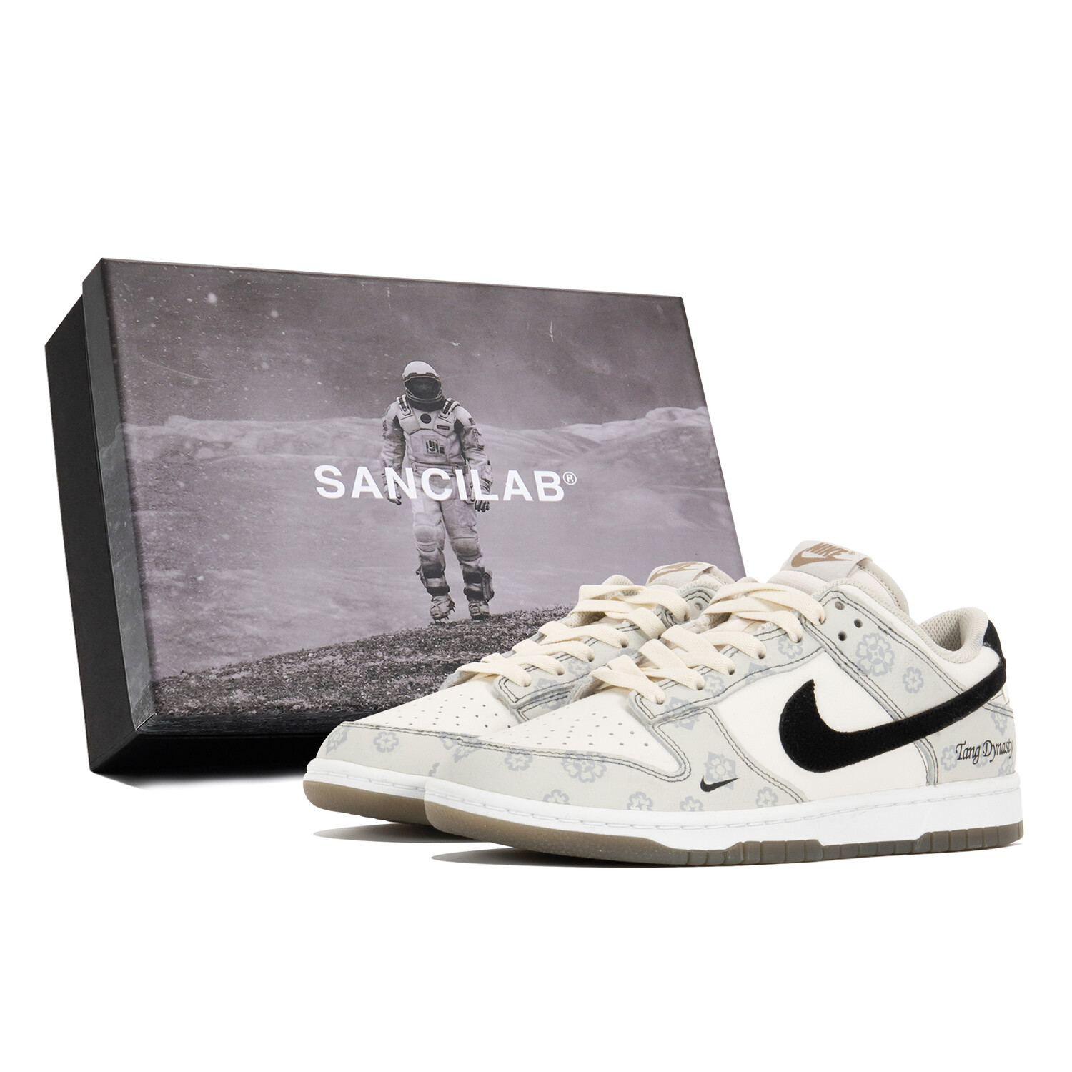 Кроссовки Nike Dunk Skateboarding Shoes Men Low-top White/black, белый
Кроссовки Nike Dunk Skateboarding Shoes Men Low-top White/black, белый