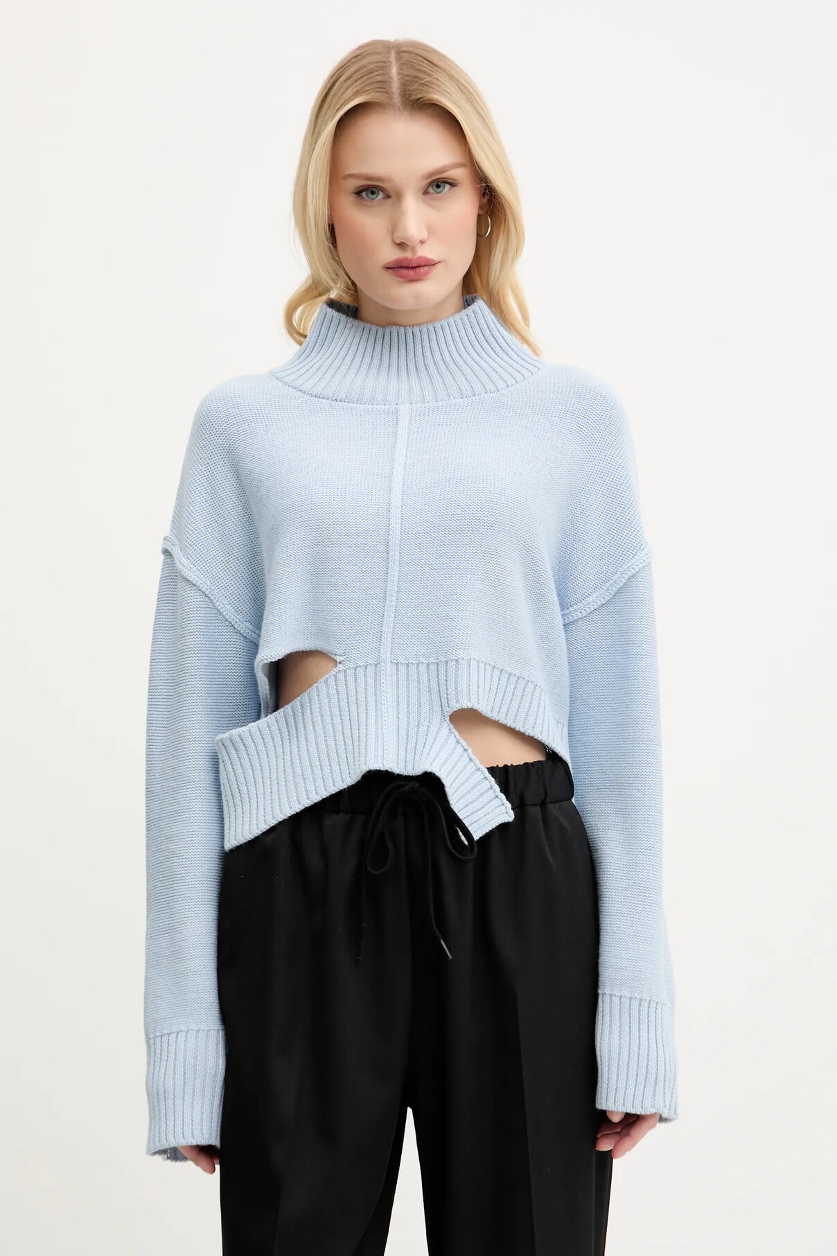 Шерстяной свитер Mm6 Maison Margiela, синий
Шерстяной свитер Mm6 Maison Margiela, синий