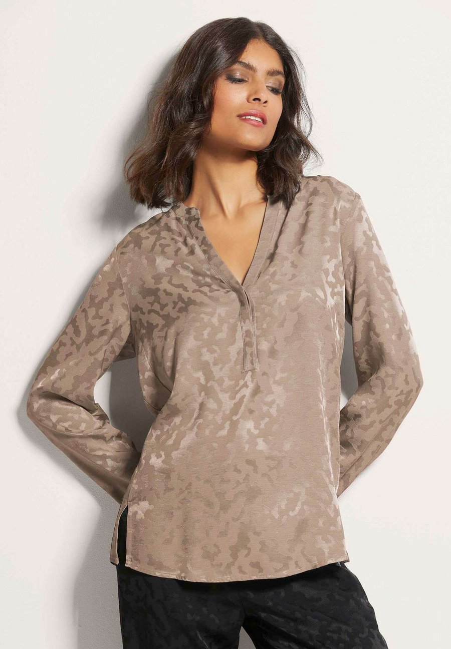 Блуза MADELEINE Blouse, Caramel/Beige
Блуза MADELEINE Blouse, Caramel/Beige