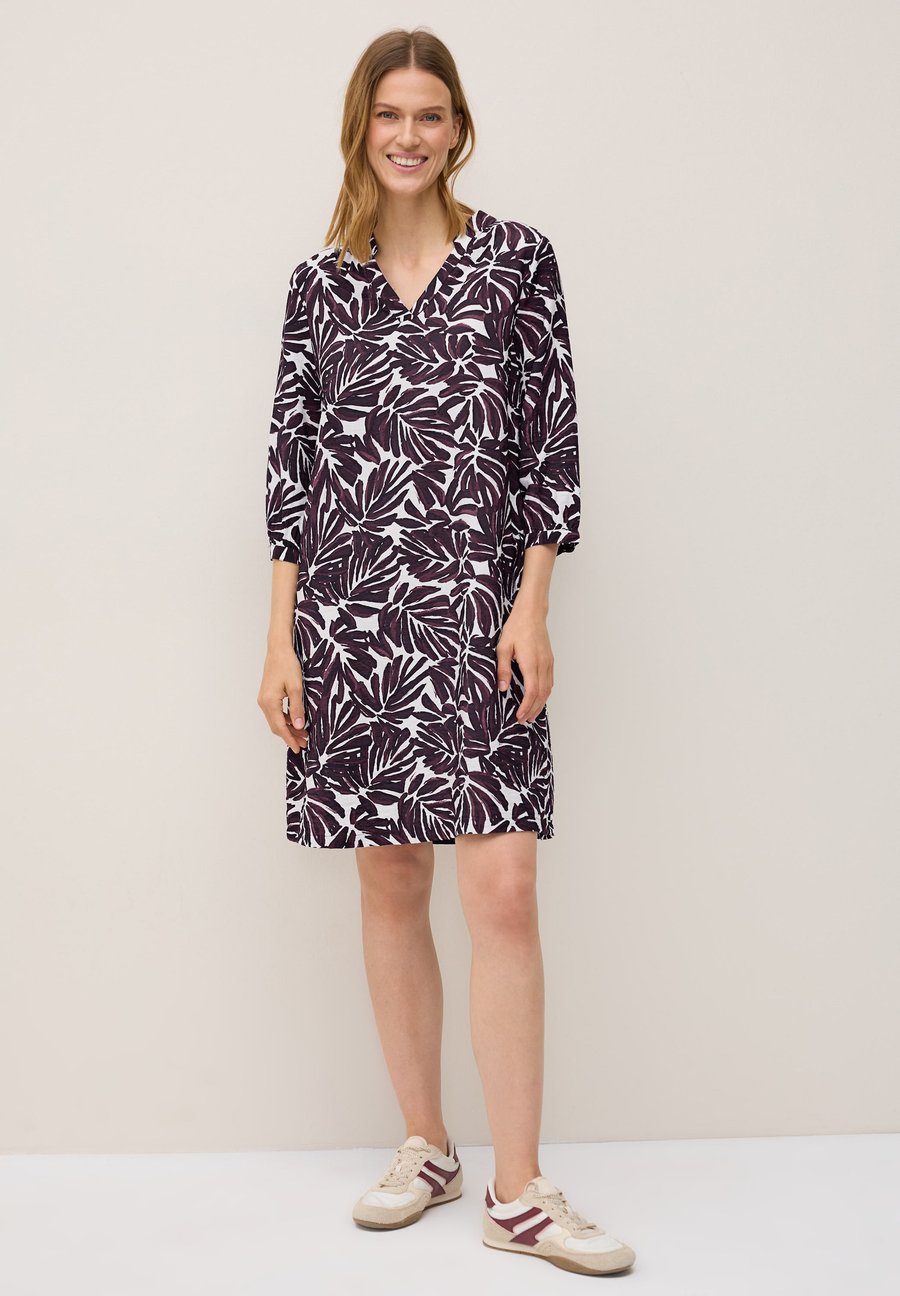 Платье Cecil Day dress, Rot/Berry
Платье Cecil Day dress, Rot/Berry