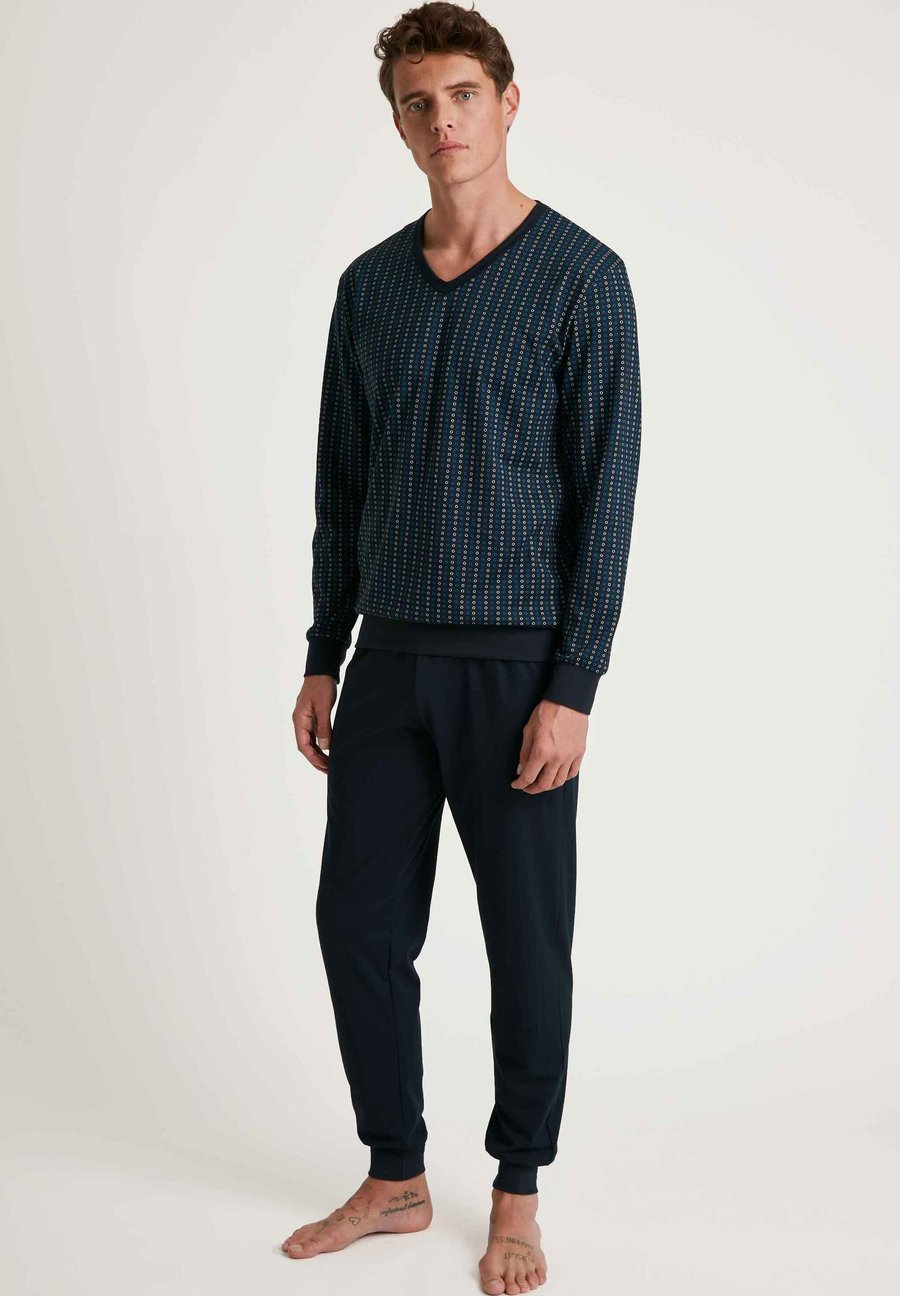 Пижамный комплект Calida BÜNDCHEN SET, Danube Blue/Dark Blue
Пижамный комплект Calida BÜNDCHEN SET, Danube Blue/Dark Blue