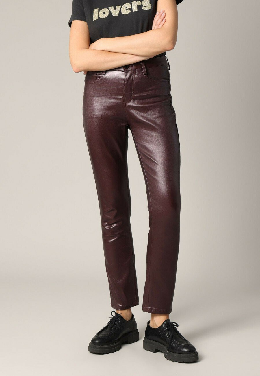 Брюки DEELUXE LYSIE, Plum/Red
Брюки DEELUXE LYSIE, Plum/Red