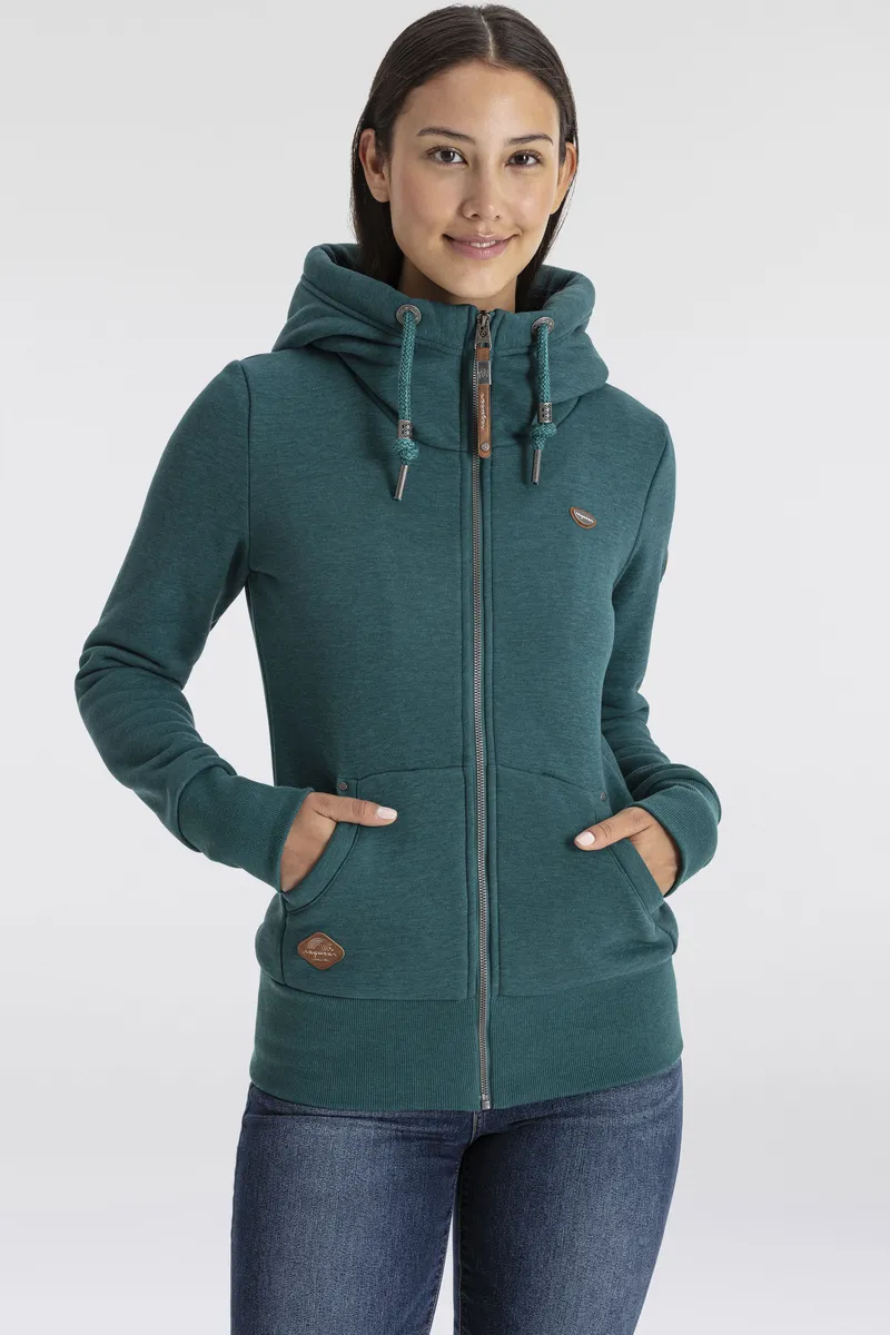 Толстовка в стиле Ragwear "NESKA ZIP O", с очень широкими манжетами, цвет Petrol
Толстовка в стиле Ragwear "NESKA ZIP O", с очень широкими манжетами, цвет Petrol