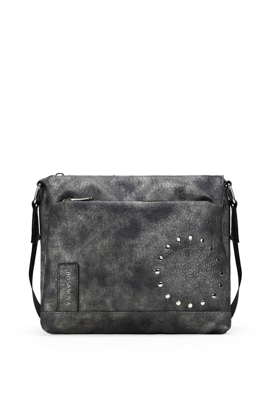 Сумка кросс-боди Bosanova CON CREMALLERA Y TACHAS, Black
Сумка кросс-боди Bosanova CON CREMALLERA Y TACHAS, Black