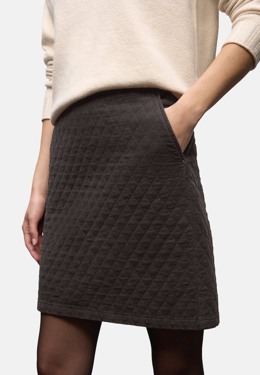 Юбка Street One A-line skirt, Braun/Dark Brown
Юбка Street One A-line skirt, Braun/Dark Brown