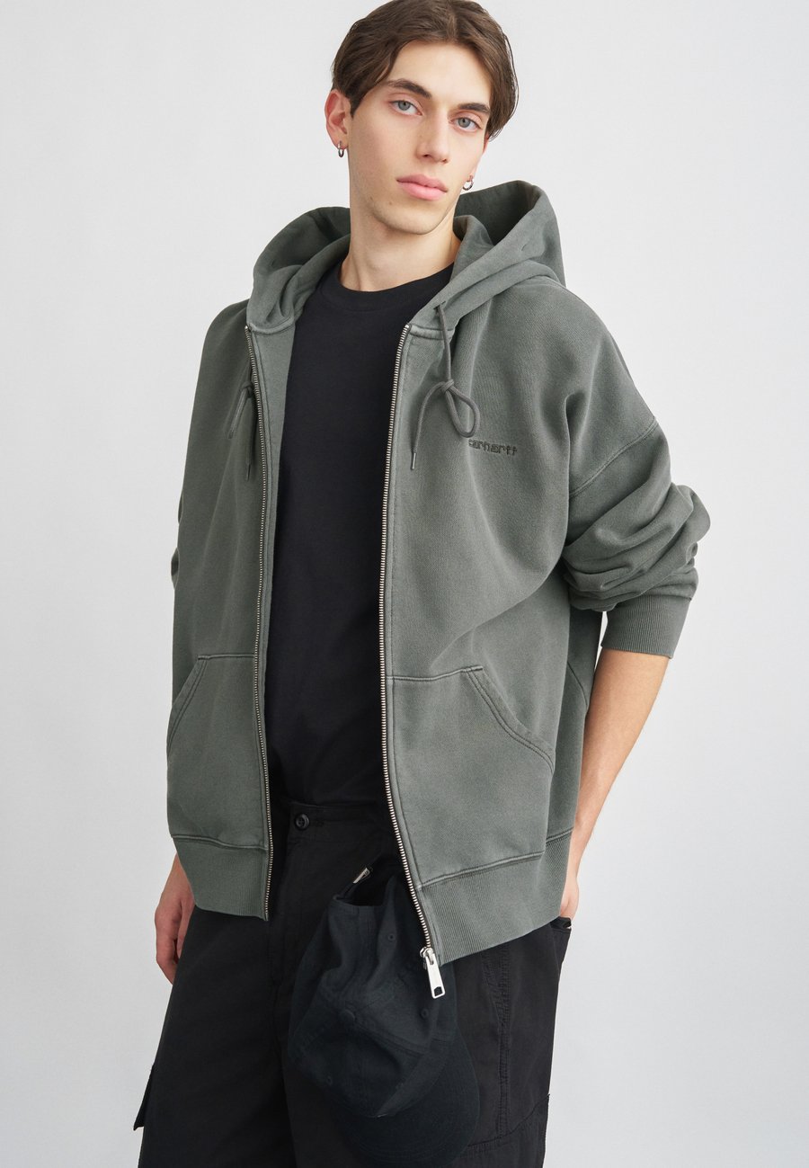 Толстовка Carhartt WIP HOODED BENTON, Graphite/Dark Grey
Толстовка Carhartt WIP HOODED BENTON, Graphite/Dark Grey