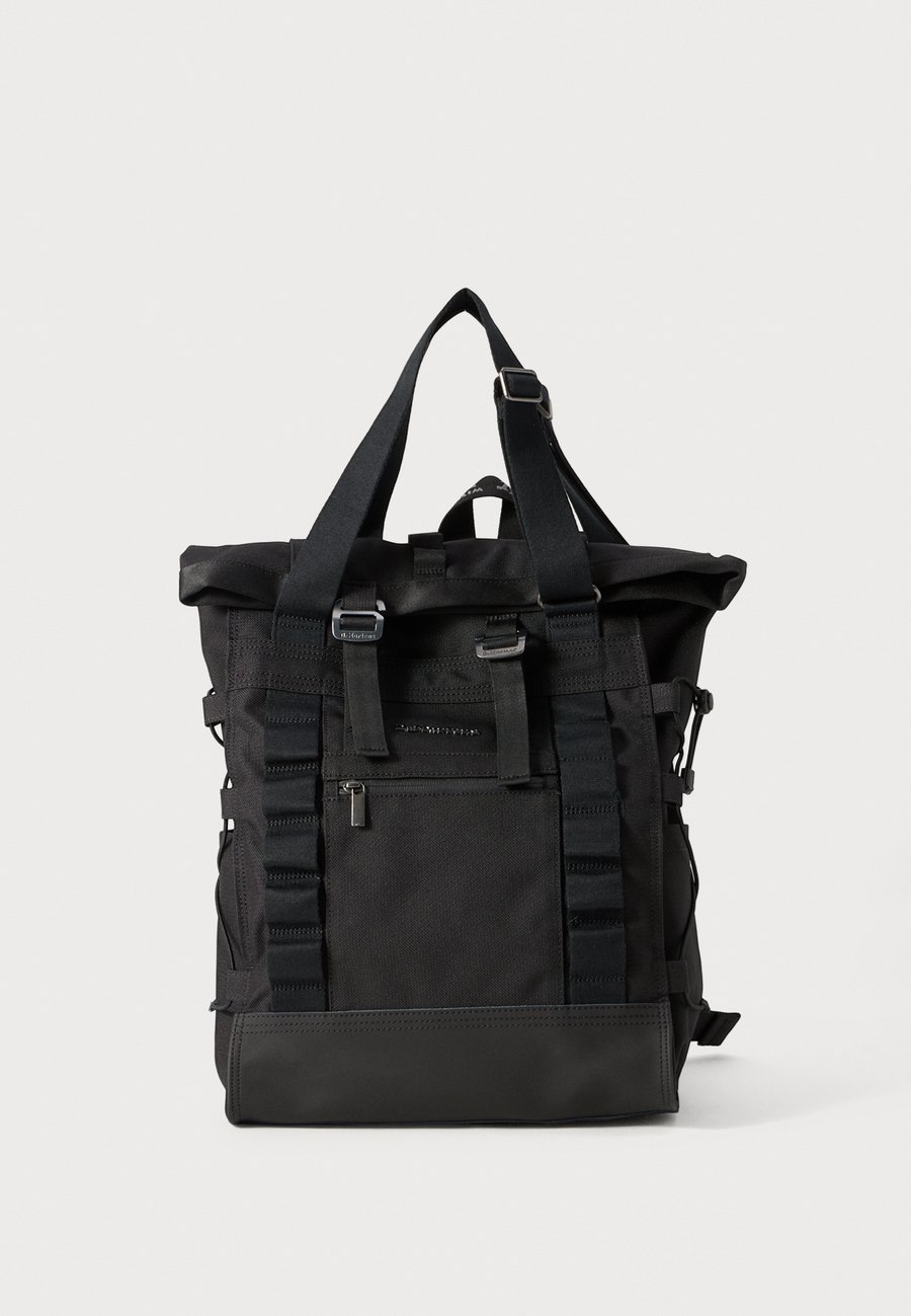 Рюкзак Dr. Martens BACKPACK UNISEX, Black
Рюкзак Dr. Martens BACKPACK UNISEX, Black