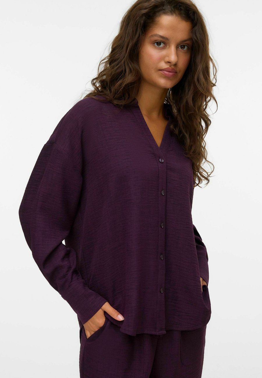 Блуза Vero Moda VMMELANEY, Winetasting/Bordeaux
Блуза Vero Moda VMMELANEY, Winetasting/Bordeaux