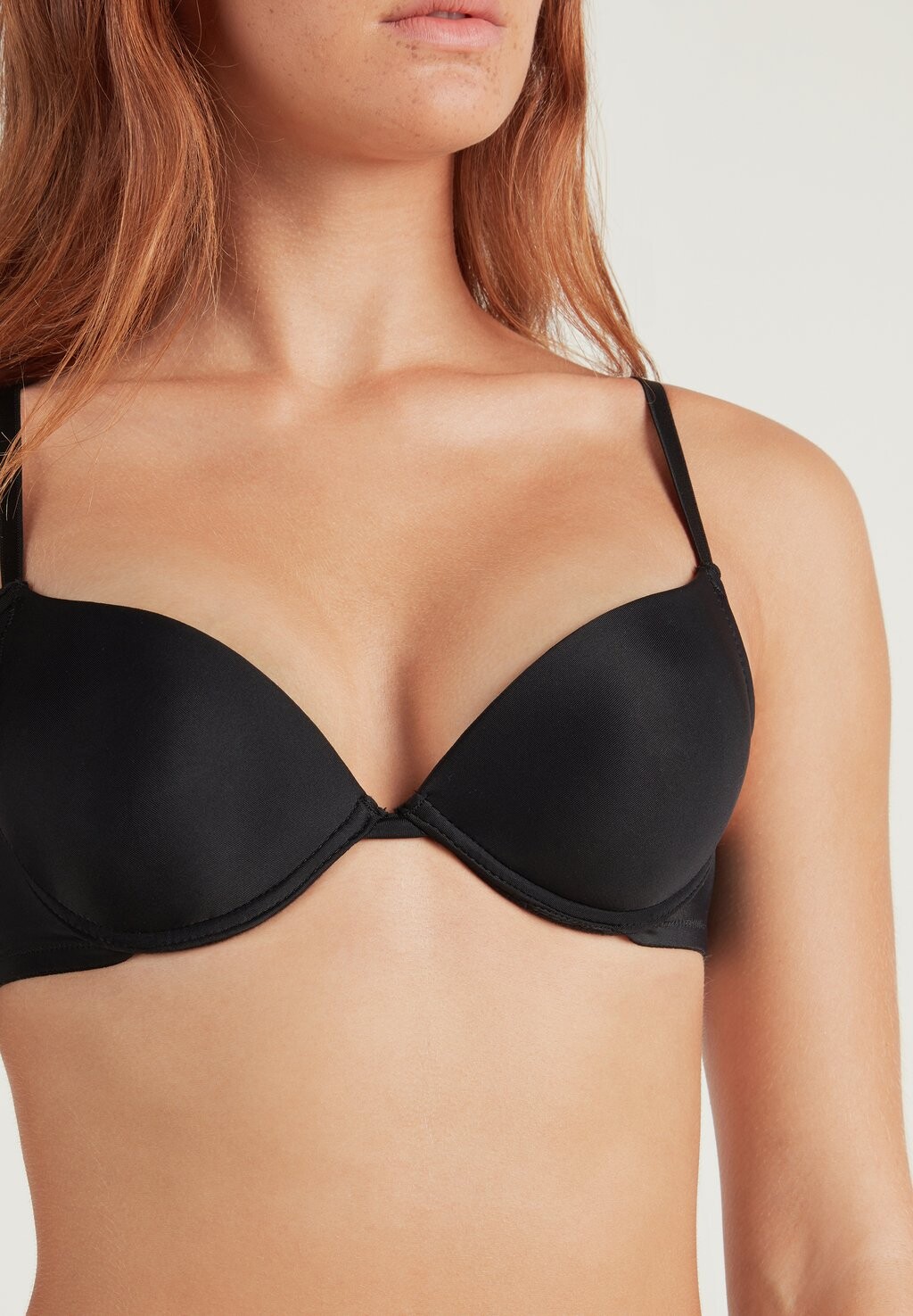 Бюстгальтер пуш-ап LOS ANGELES Tezenis, черный
Бюстгальтер пуш-ап LOS ANGELES Tezenis, черный