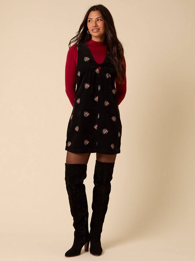 Nila вышитое цветочное хлопковое корд-платье-сарафан мини Nobody's Child, Black/Multi
Nila вышитое цветочное хлопковое корд-платье-сарафан мини Nobody's Child, Black/Multi