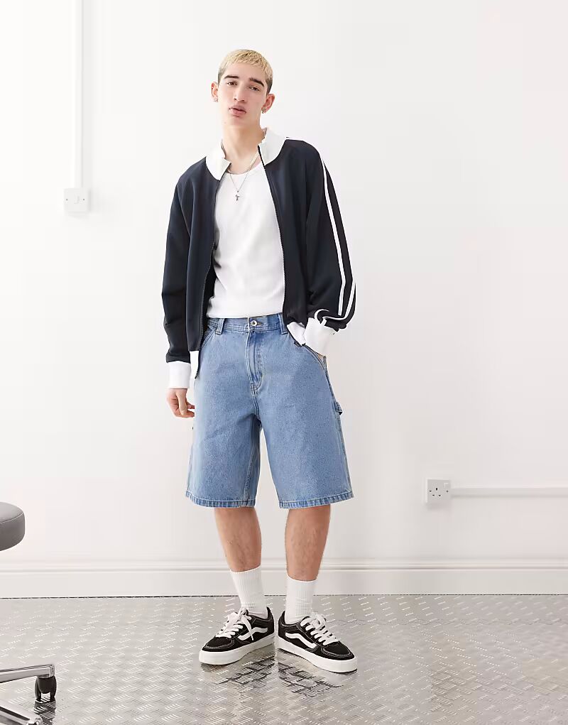 Шорты Vans Drill Chore свободного кроя из денима в выцветшем синем цвете
Шорты Vans Drill Chore свободного кроя из денима в выцветшем синем цвете