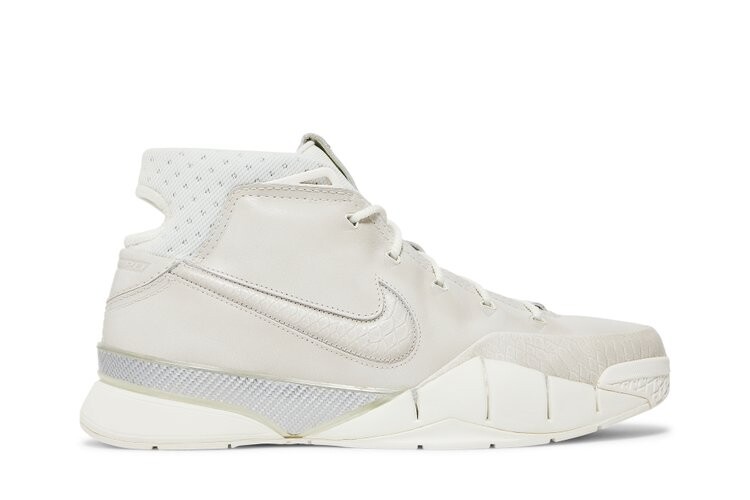 Кроссовки Nike Zoom Kobe 1 'Fade To Black', белый
Кроссовки Nike Zoom Kobe 1 'Fade To Black', белый