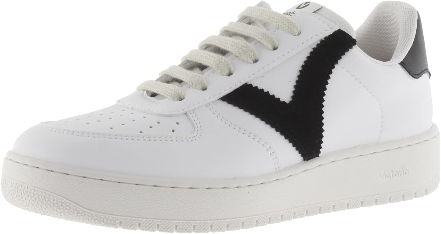 Мужские кроссовки Victoria низкие, черный
Мужские кроссовки Victoria низкие, черный