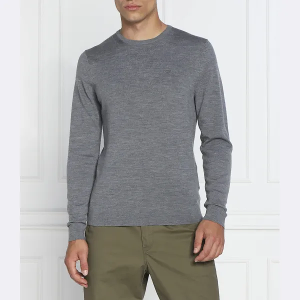 Шерстяной свитер обычного кроя Calvin Klein, черный
Шерстяной свитер обычного кроя Calvin Klein, черный