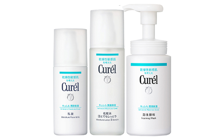 Набор Kerun для увлажнения кожи: увлажняющий, питающий и очищающий комплект из трех средств Curél
Набор Kerun для увлажнения кожи: увлажняющий, питающий и очищающий комплект из трех средств Curél