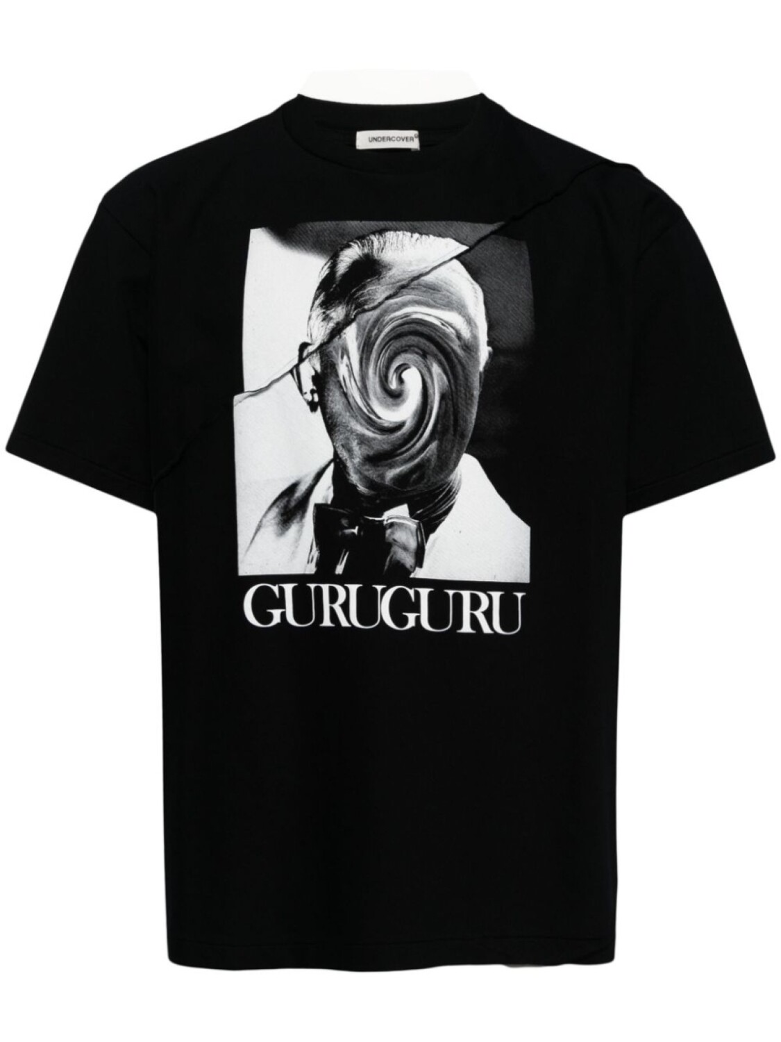 Undercover футболка с графичным принтом, черный
Undercover футболка с графичным принтом, черный