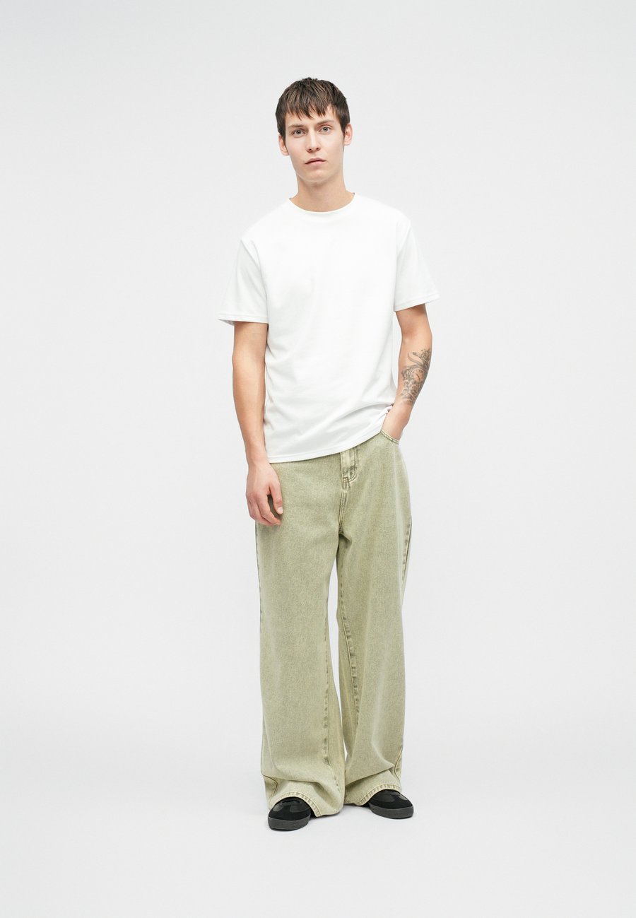 Футболка Hollister Co. COOLING 5 PACK, Blue/Black/Blue, Черный, Футболка Hollister Co. COOLING 5 PACK, Blue/Black/Blue
Футболка Hollister Co. COOLING 5 PACK, Blue/Black/Blue, Черный, Футболка Hollister Co. COOLING 5 PACK, Blue/Black/Blue