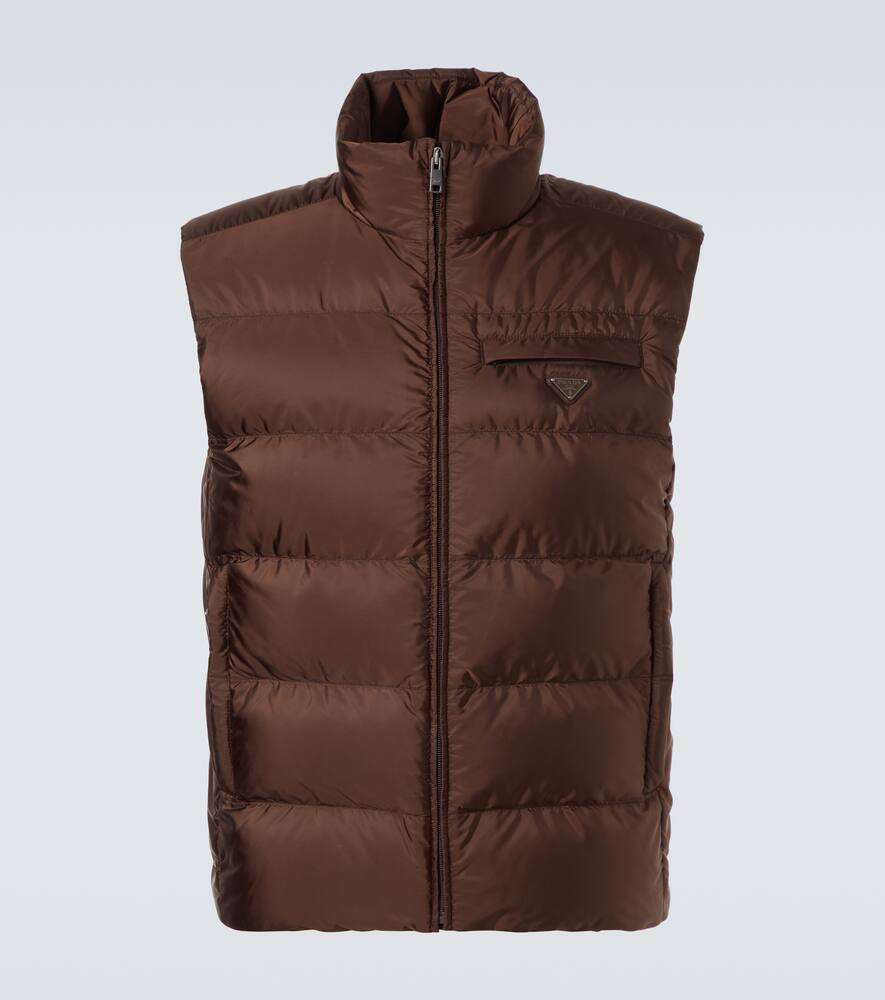 Пуховик из переработанного нейлона Prada, Brown
Пуховик из переработанного нейлона Prada, Brown