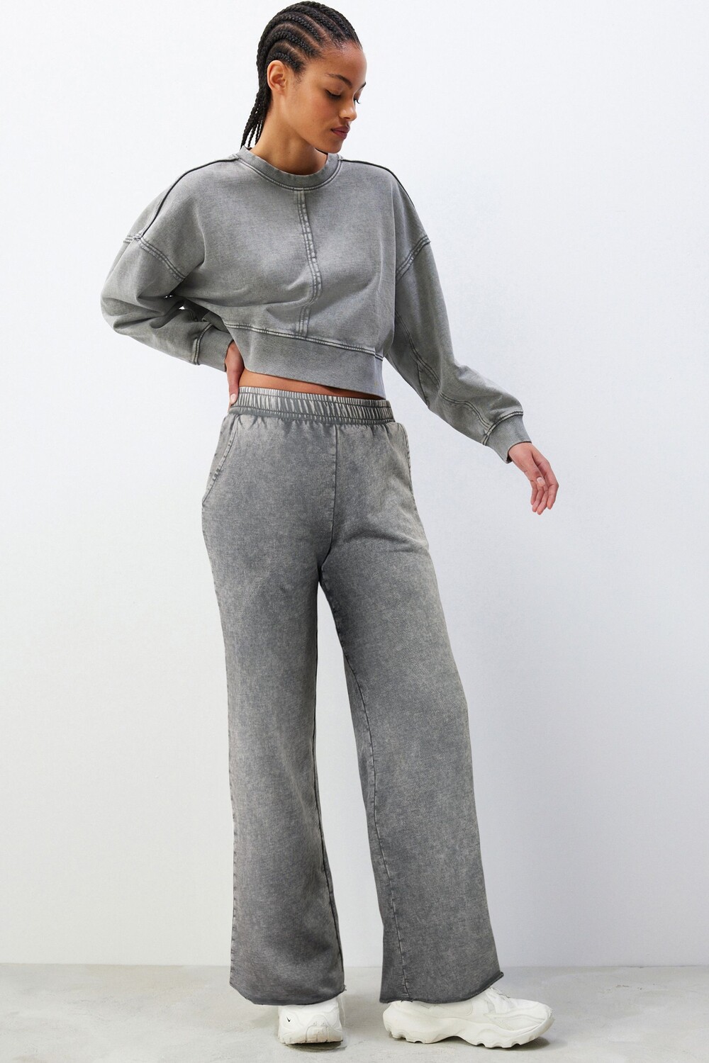 100% хлопок широкие брюки спортивные с отделкой швами джоггеры Next, серый
100% хлопок широкие брюки спортивные с отделкой швами джоггеры Next, серый