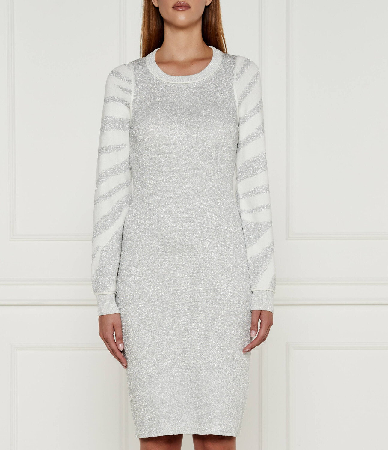 Платье Liu Jo Sport, серебро
Платье Liu Jo Sport, серебро