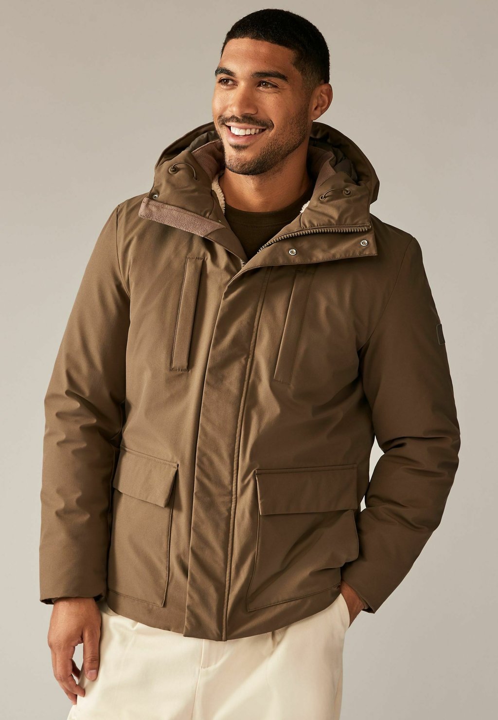 Зимняя куртка BORG LINED SHOWER RESISTANT POCKET Next, бежевый
Зимняя куртка BORG LINED SHOWER RESISTANT POCKET Next, бежевый