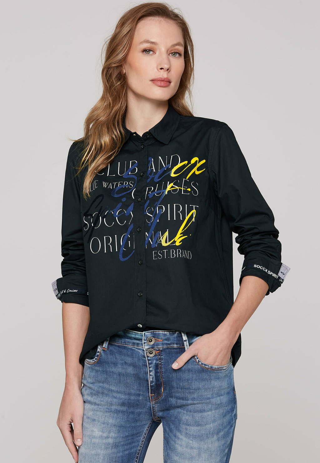 Рубашка MIT FLOCK Soccx, темно-синий
Рубашка MIT FLOCK Soccx, темно-синий