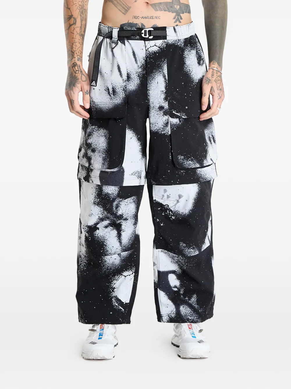Брюки Smith Summit Nike, черный
Брюки Smith Summit Nike, черный