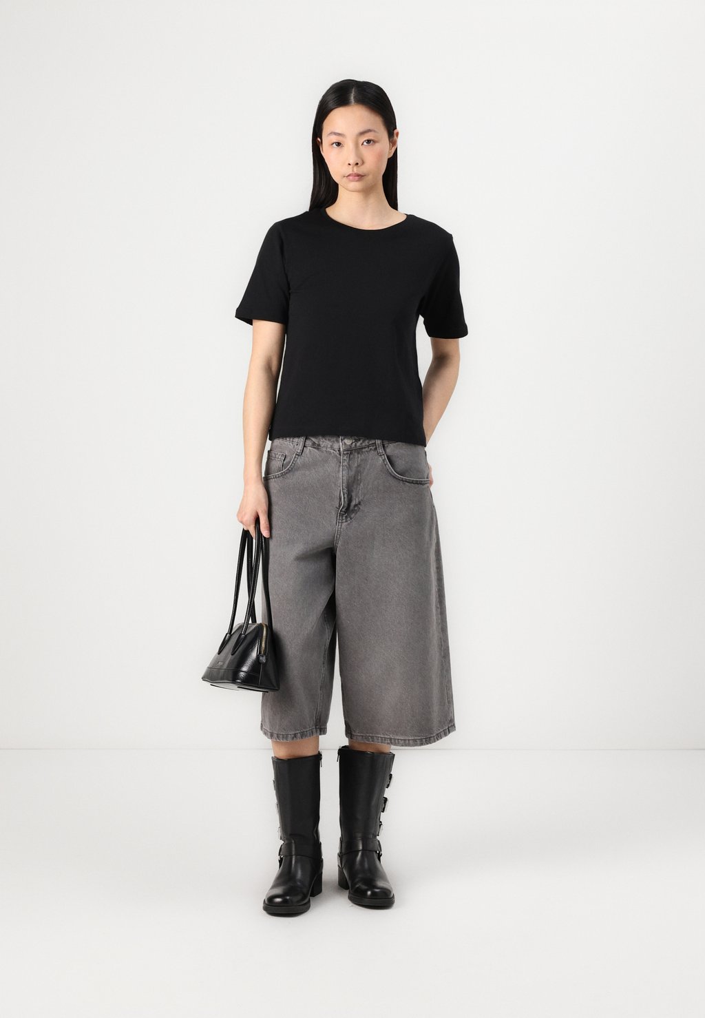 Базовая футболка REX 2 PACK JDY, зеленый
Базовая футболка REX 2 PACK JDY, зеленый