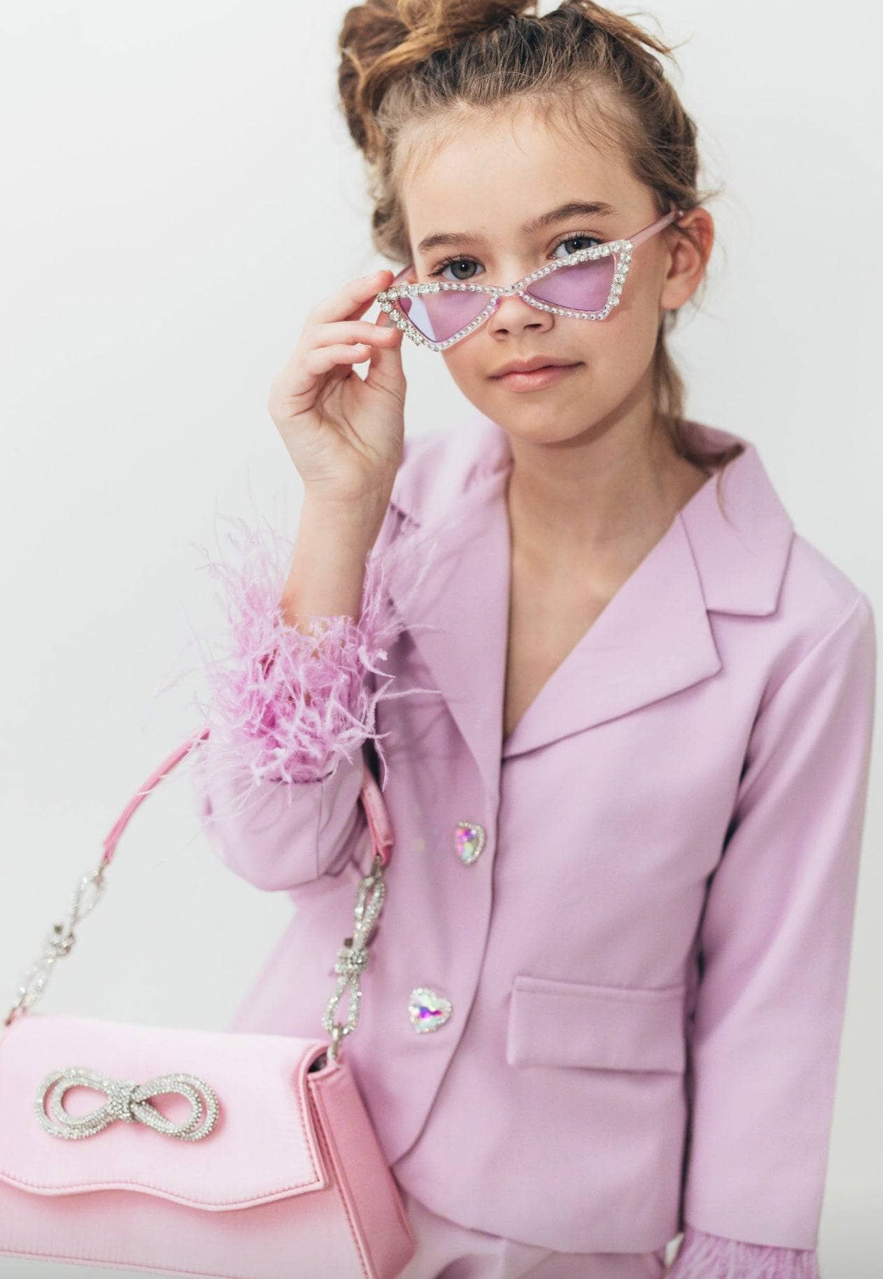 Женский костюм с отделкой из перьев Lola + The Boys, фиолетовый
Женский костюм с отделкой из перьев Lola + The Boys, фиолетовый