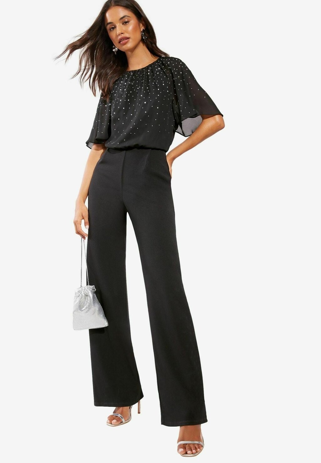 Комбинезон SPARKLY FLUTTER SLEEVE -REGULAR FIT Friends Like These, черный
Комбинезон SPARKLY FLUTTER SLEEVE -REGULAR FIT Friends Like These, черный