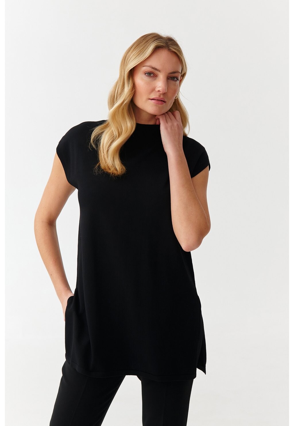 Футболка базовая LENO TATUUM, цвет black
Футболка базовая LENO TATUUM, цвет black