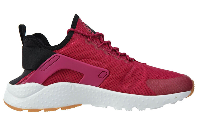 Женские кроссовки для бега Nike Huarache
Женские кроссовки для бега Nike Huarache