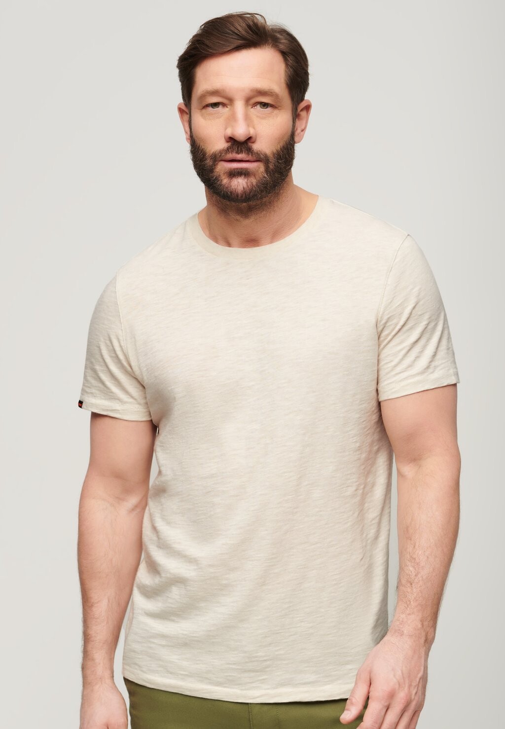 Футболка базовая CREW NECK SLUB Superdry, цвет oat cream marl
Футболка базовая CREW NECK SLUB Superdry, цвет oat cream marl