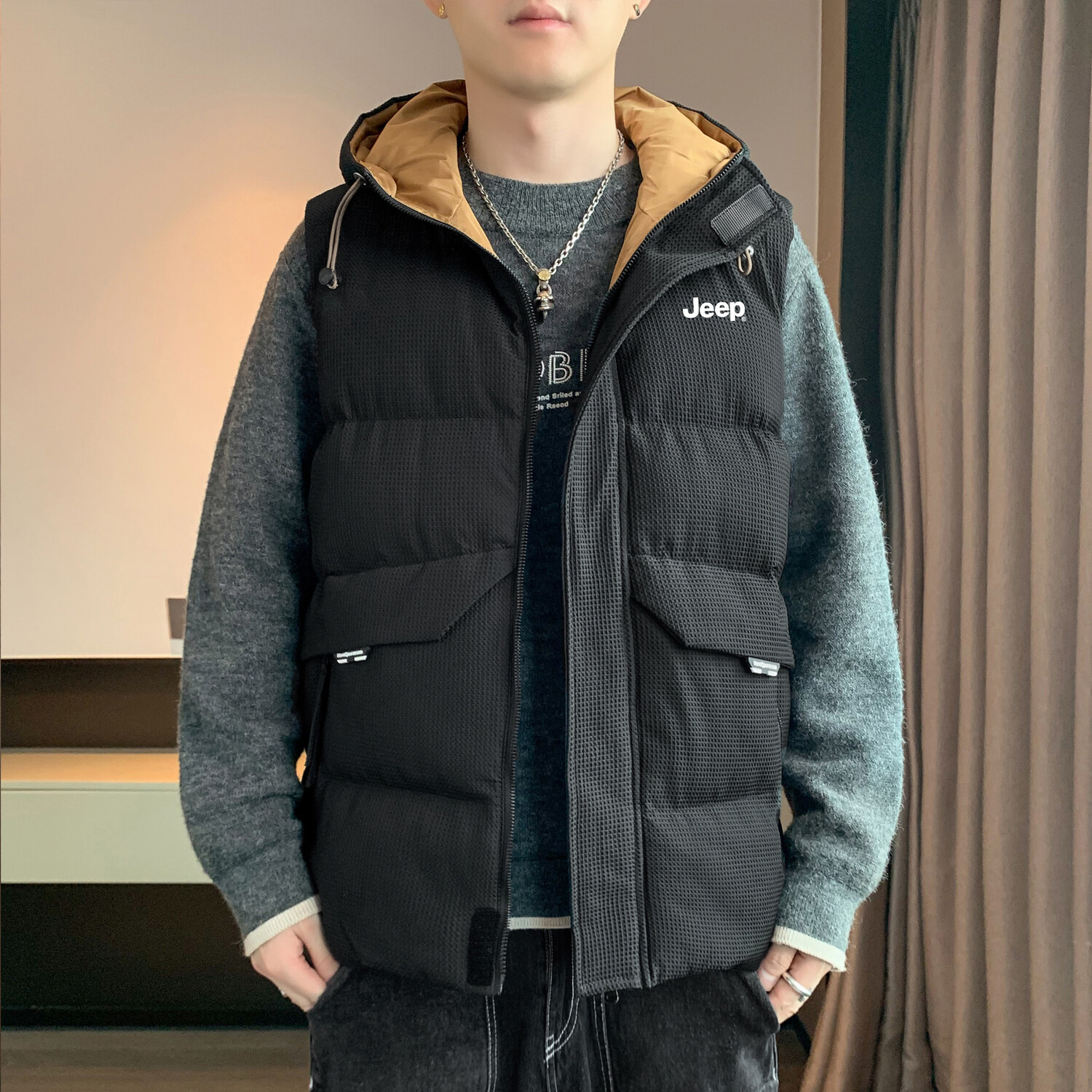 Жилет унисекс Jeep, цвет Apricot
Жилет унисекс Jeep, цвет Apricot