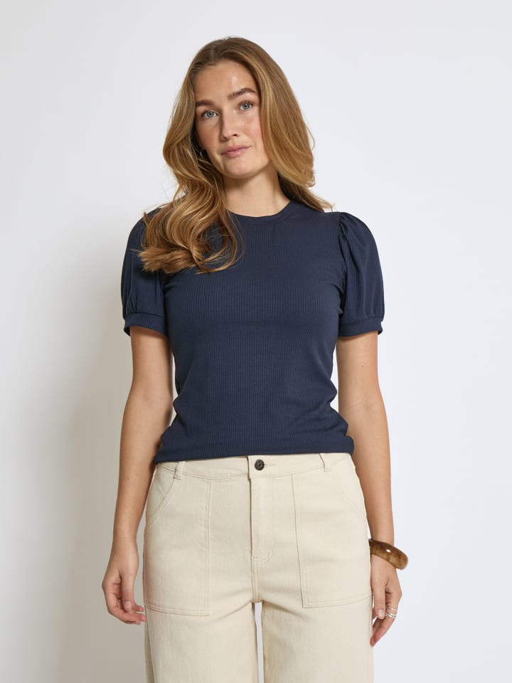 Футболка в цвете Black Iris minus, Черный, Футболка в цвете Black Iris minus
Футболка в цвете Black Iris minus, Черный, Футболка в цвете Black Iris minus